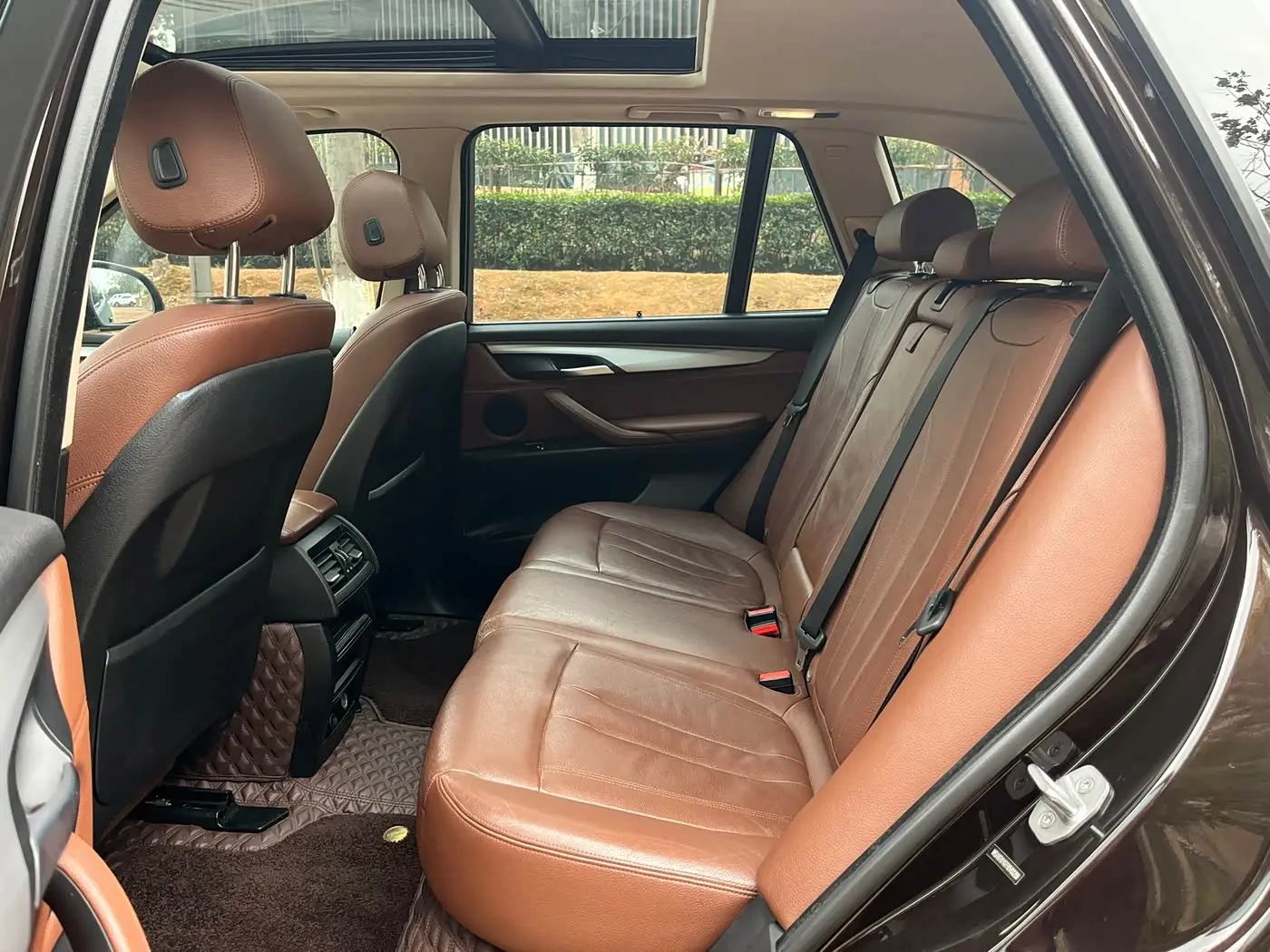 BMW X5 2018 — Şəkil 9/15