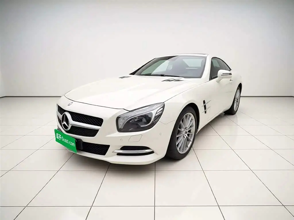 Mercedes-Benz SL-Class 2015 — Photo 1/20