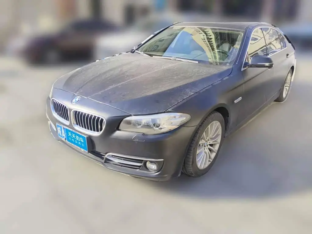 BMW 5 Series 2016 — Фото 1/13
