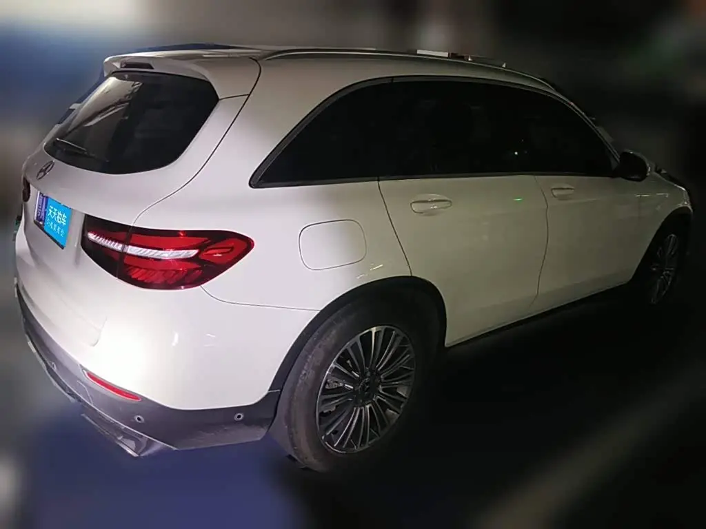 Mercedes-Benz GLC 2017 — Фото 2/13