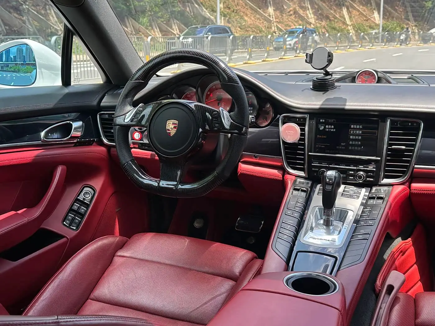 Porsche Panamera 2014 — Photo 12/20