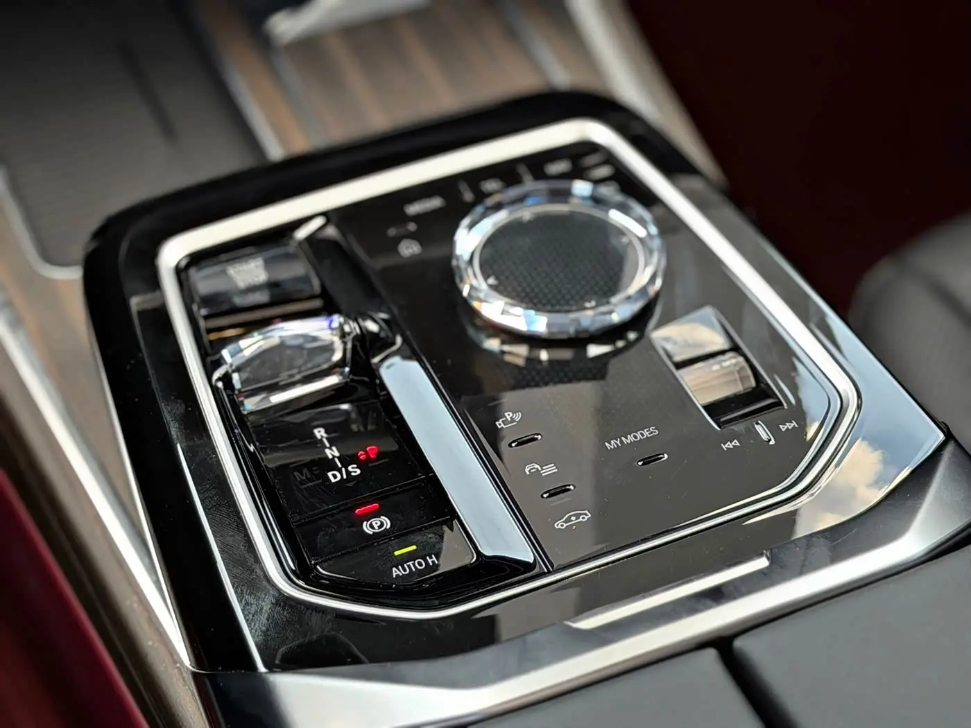 BMW 7 Series 2025 — Photo 10/20