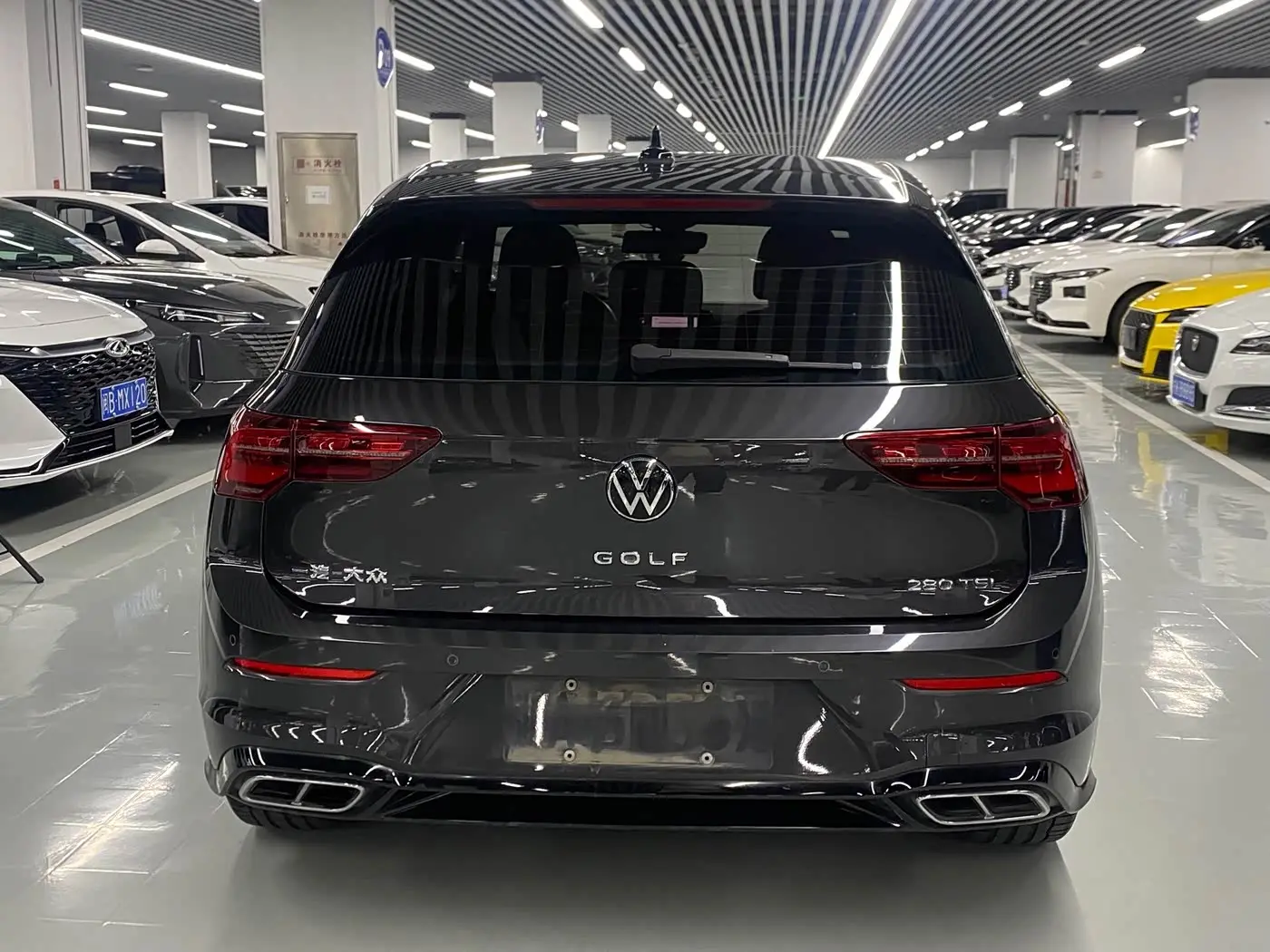 Volkswagen Golf 2021 — Photo 14/16