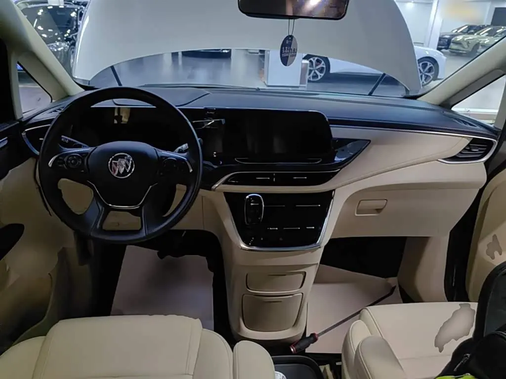 Buick GL8 2024 — Şəkil 10/20