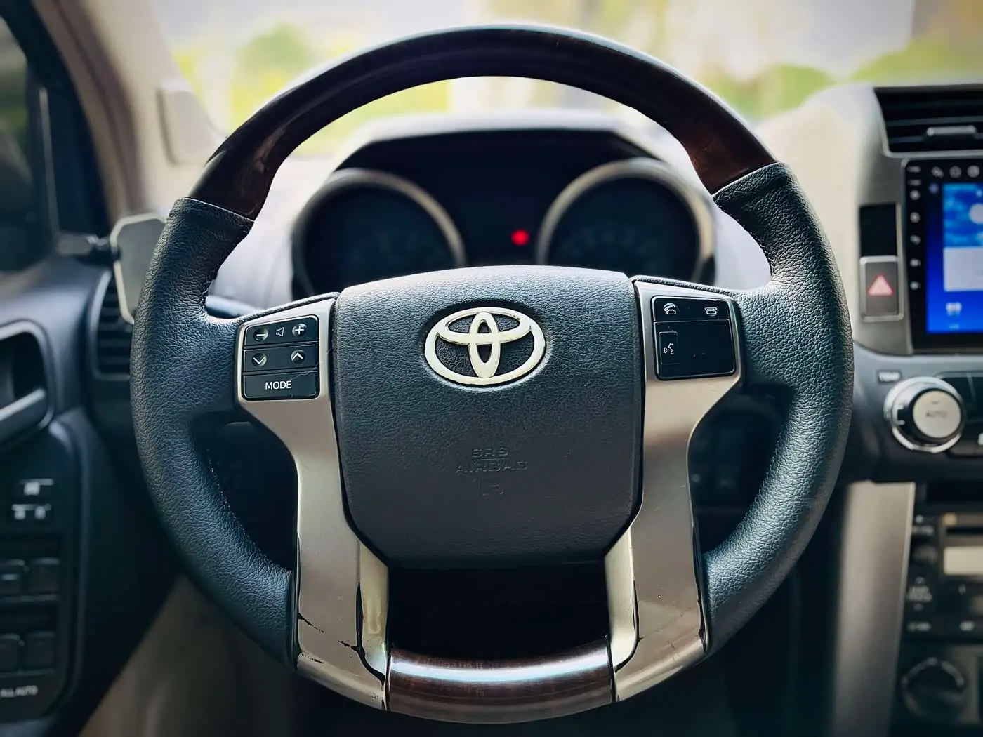 Toyota Prado 2012 — ფოტო 11/20