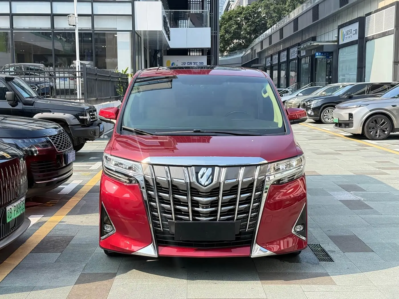 Toyota Alphard 2018 — Şəkil 2/20