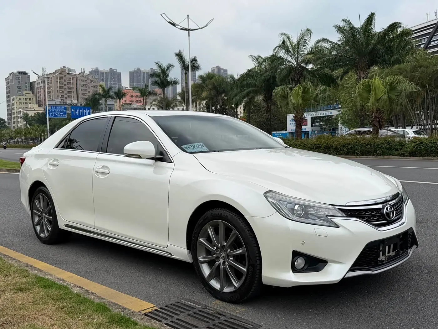 Toyota Reiz 2016 — Şəkil 3/20