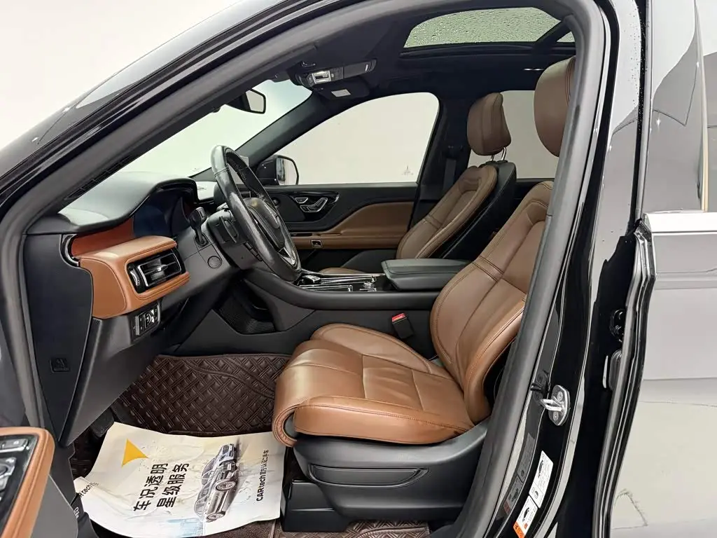 Lincoln Aviator 2021 — Şəkil 17/20