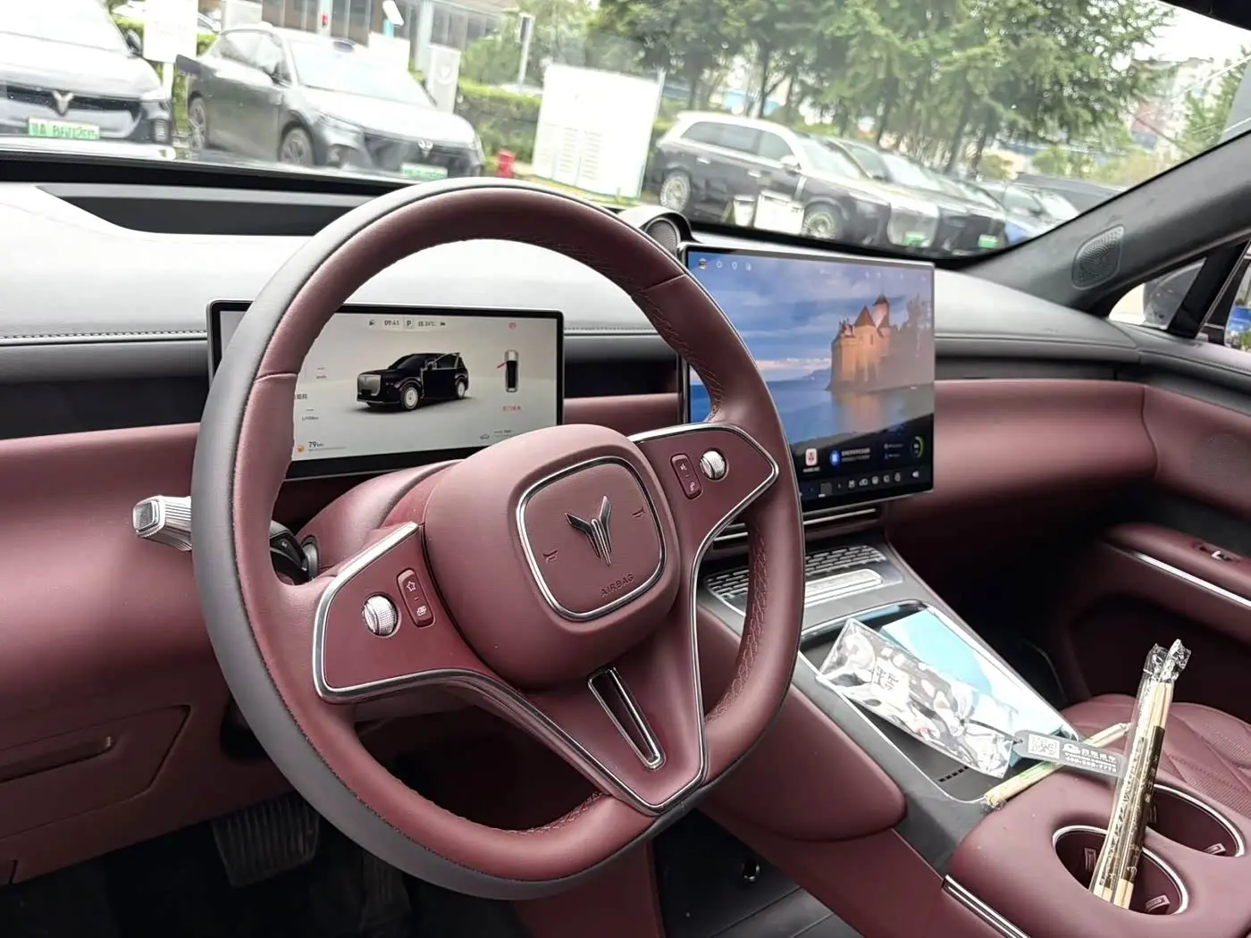 Voyah Auto VOYAH Taisan 2025 — Photo 2/17