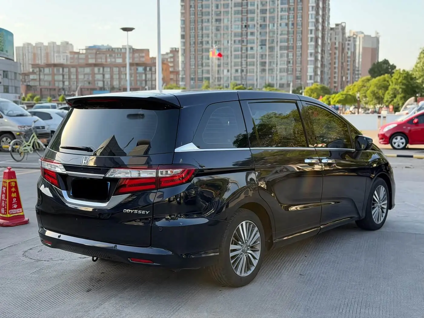 Honda Odyssey 2018 — Photo 4/16