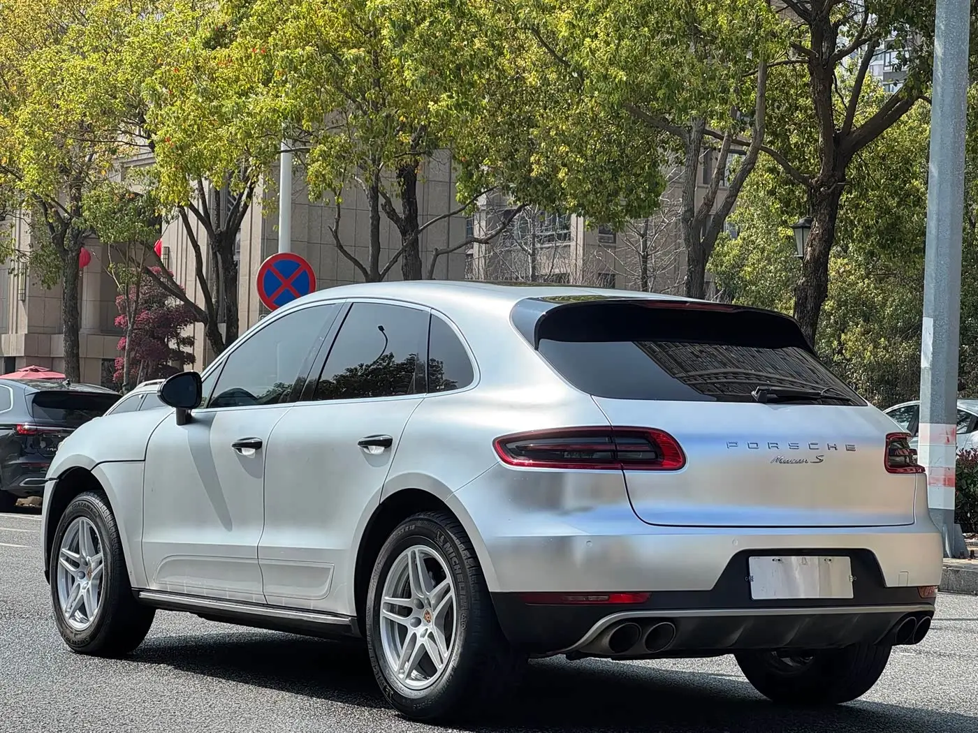 Porsche Macan 2017 — Şəkil 6/19
