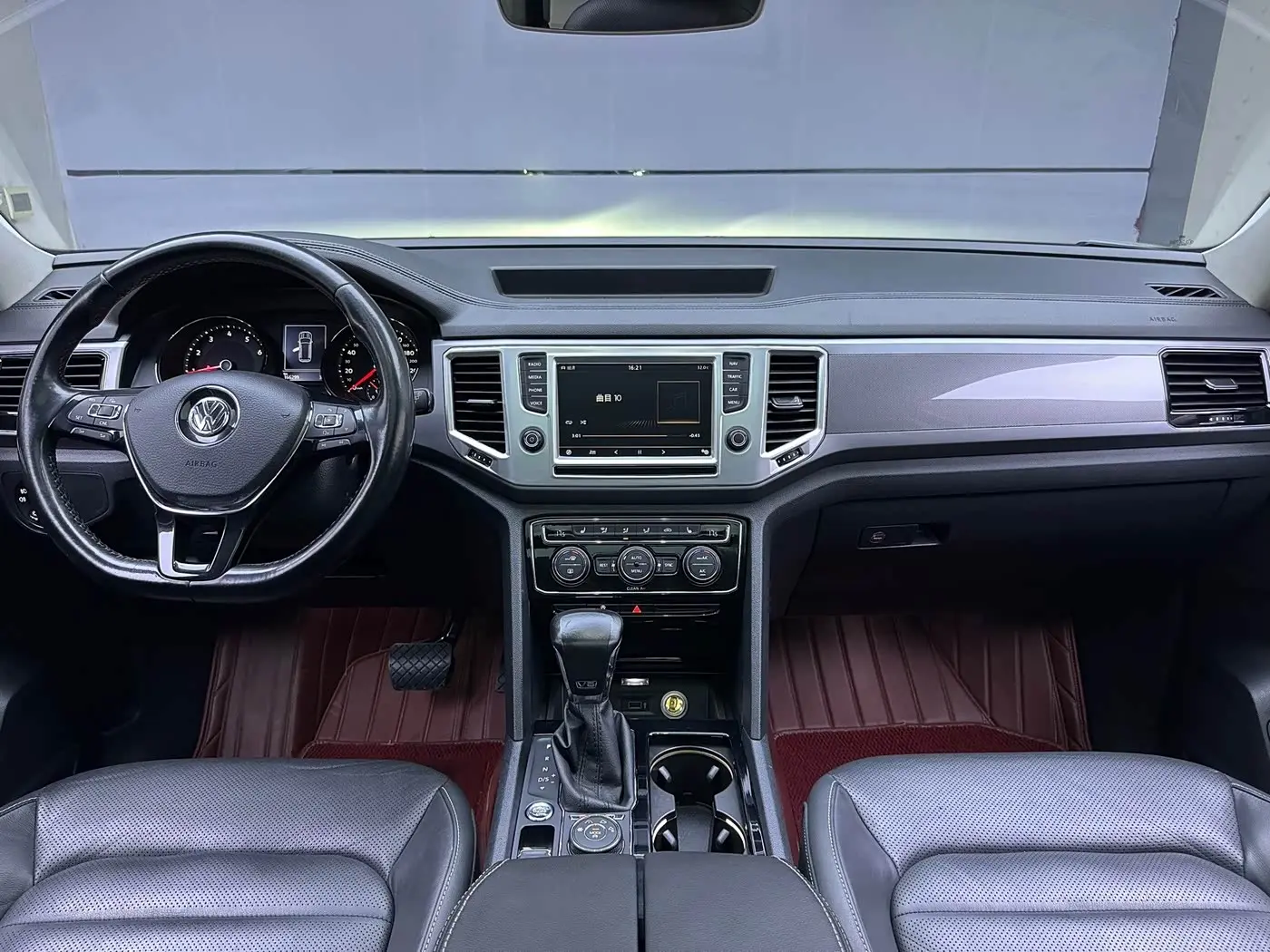 Volkswagen Teramont 2017 — Şəkil 7/16