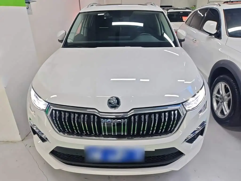 Škoda Kodiaq 2022 — Фото 3/20