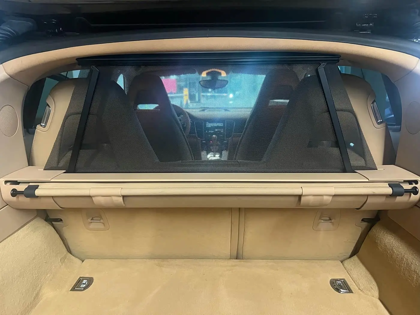 Porsche Panamera 2010 — Photo 12/13