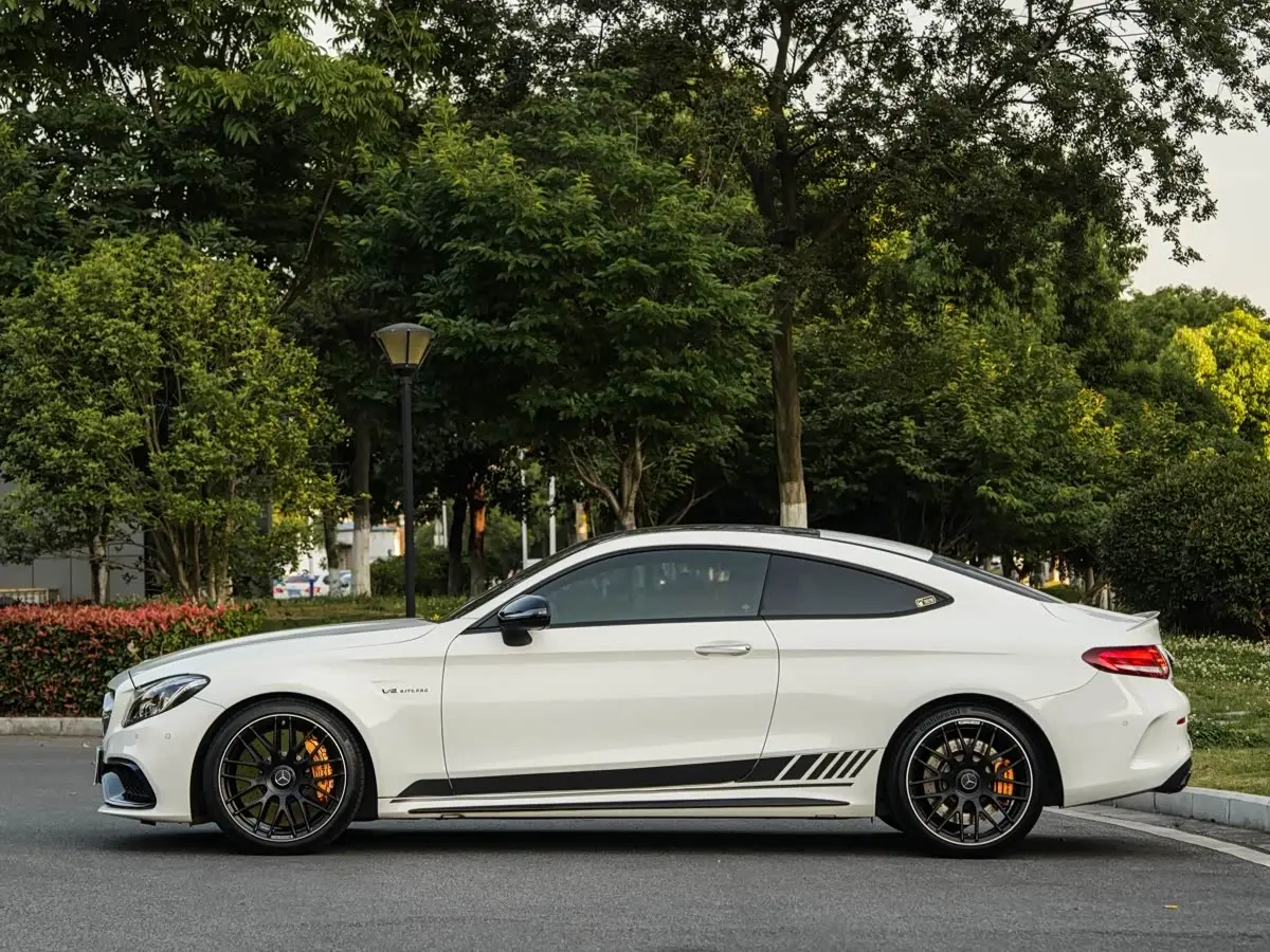 Mercedes-Benz C-Class AMG 2016 — Photo 3/17