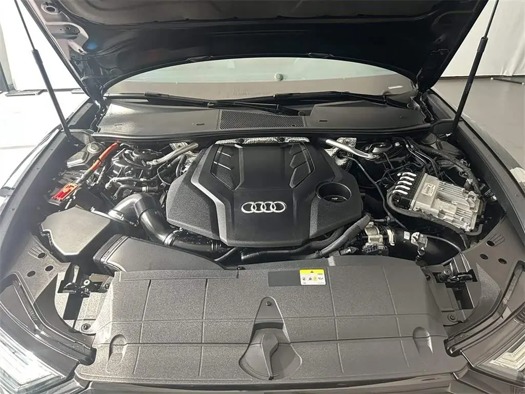 Audi A6 2021 — Şəkil 8/15