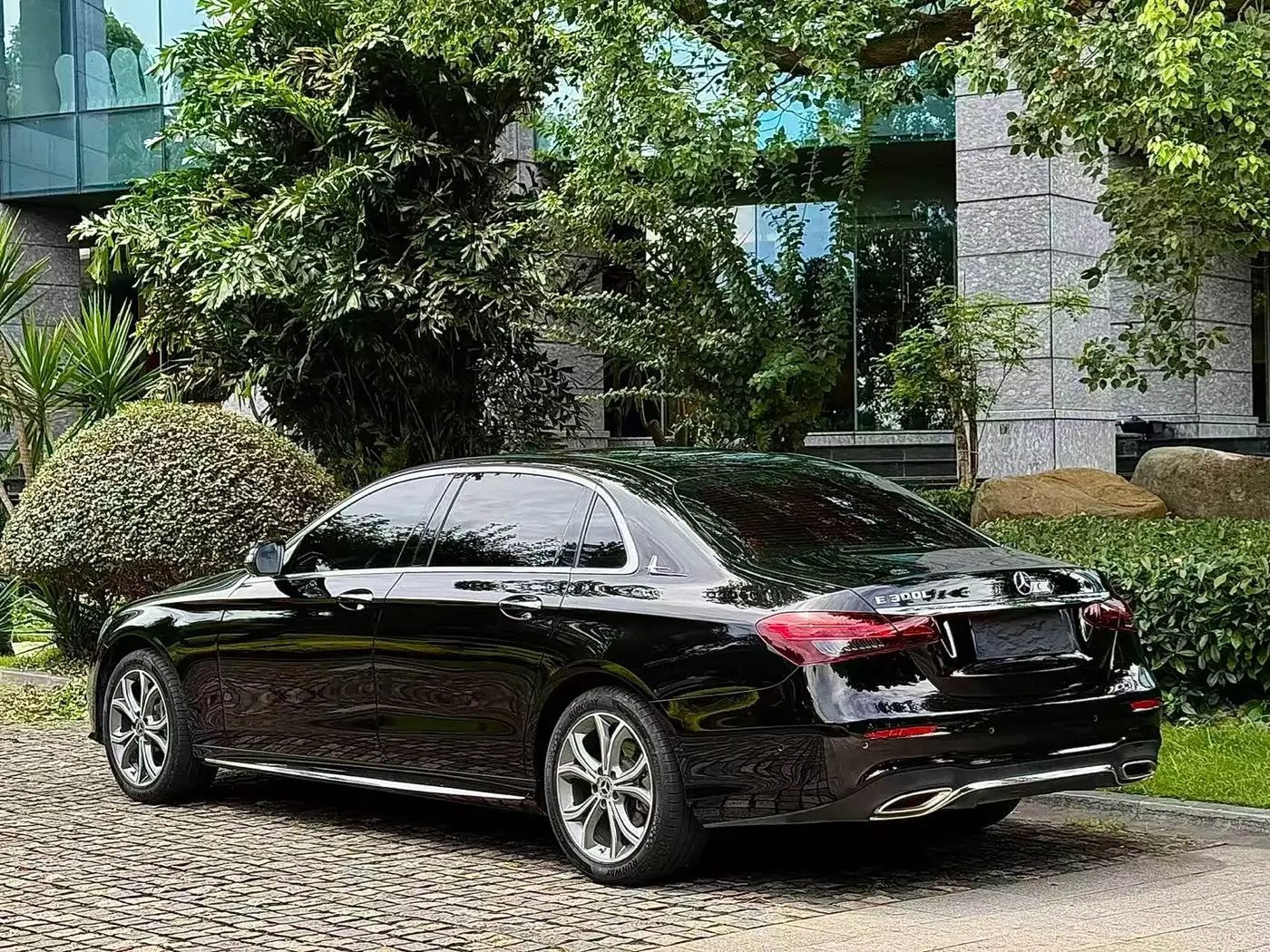 Mercedes-Benz E-Class 2022 — Şəkil 6/15