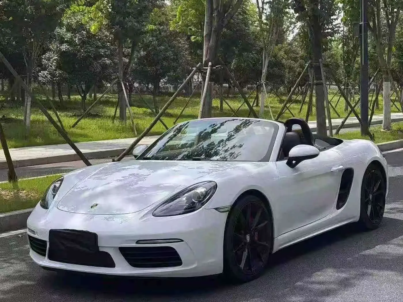 Porsche 718 2018 — Şəkil 1/9