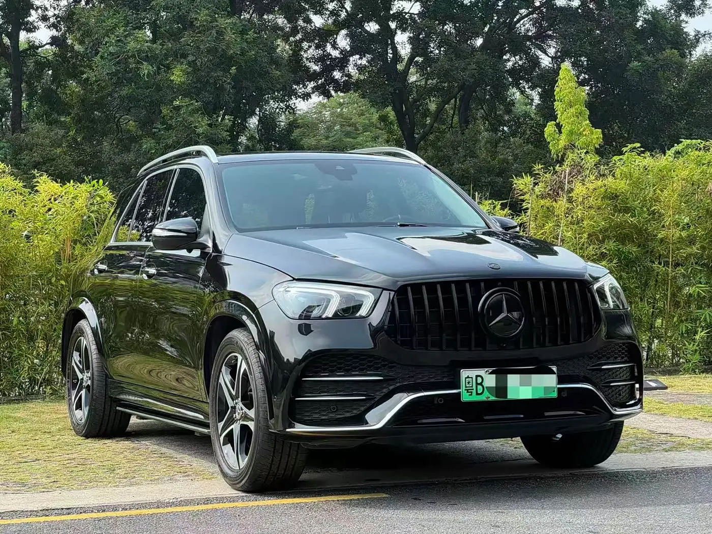 Mercedes-Benz GLE New Energy 2022 — Фото 17/20