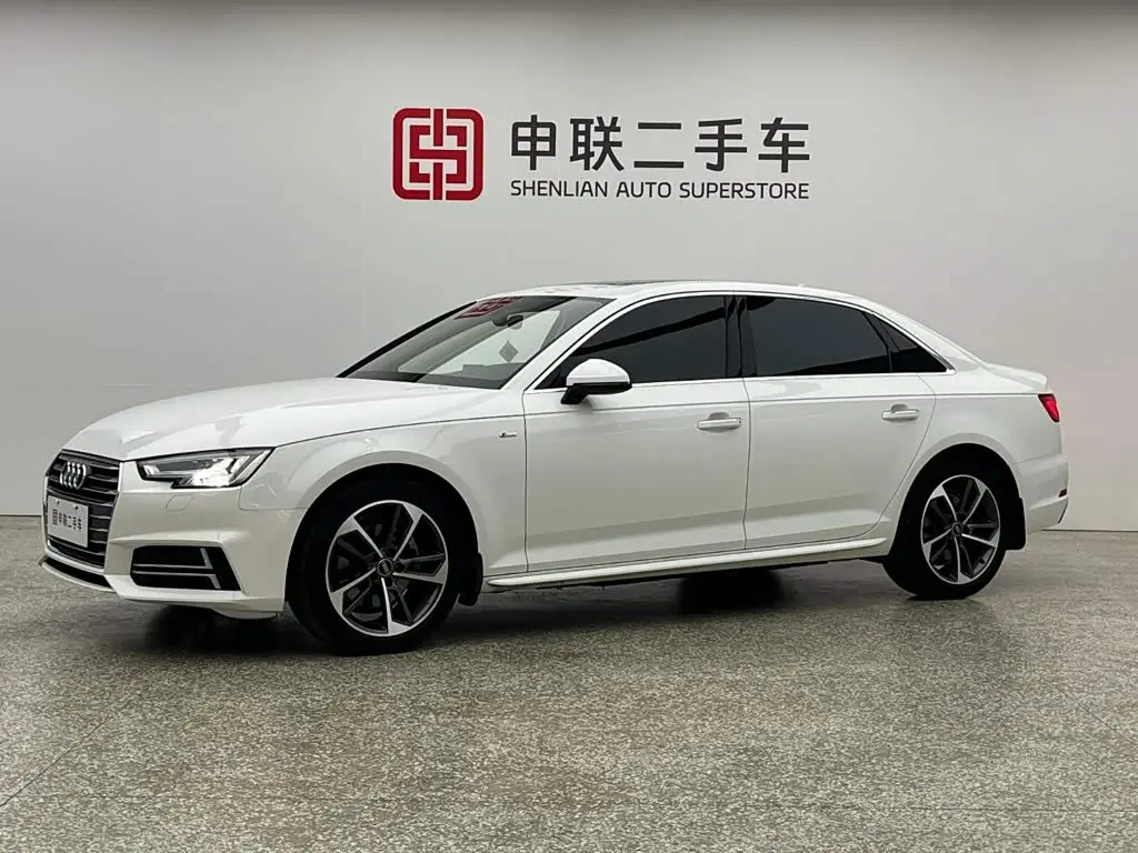 Audi A4L 2017 — Фото 1/15