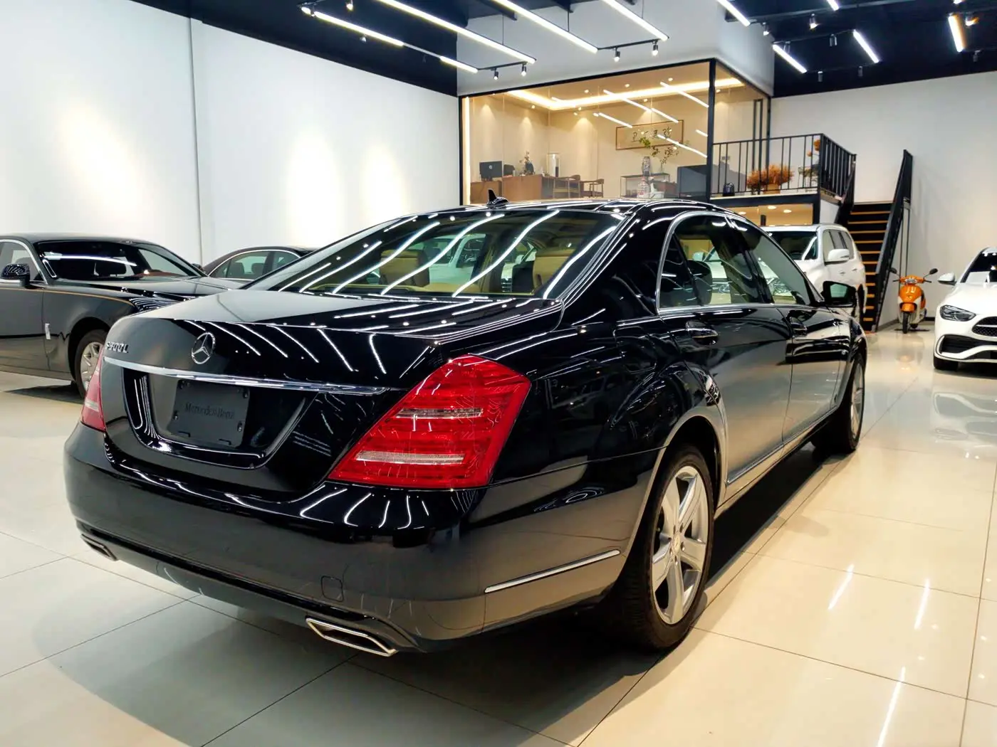 Mercedes-Benz S-Class 2013 — Фото 6/20
