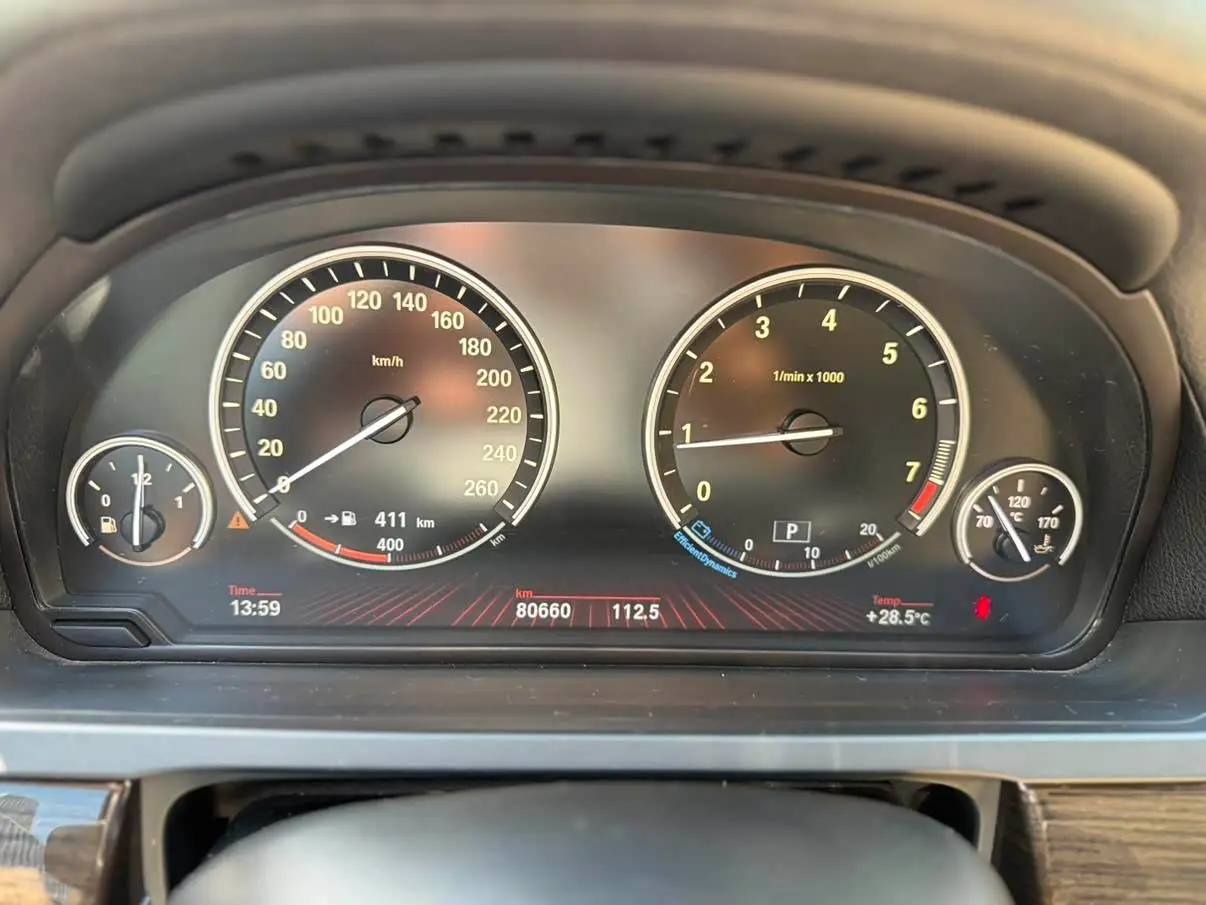 BMW 7 Series 2011 — Photo 13/20