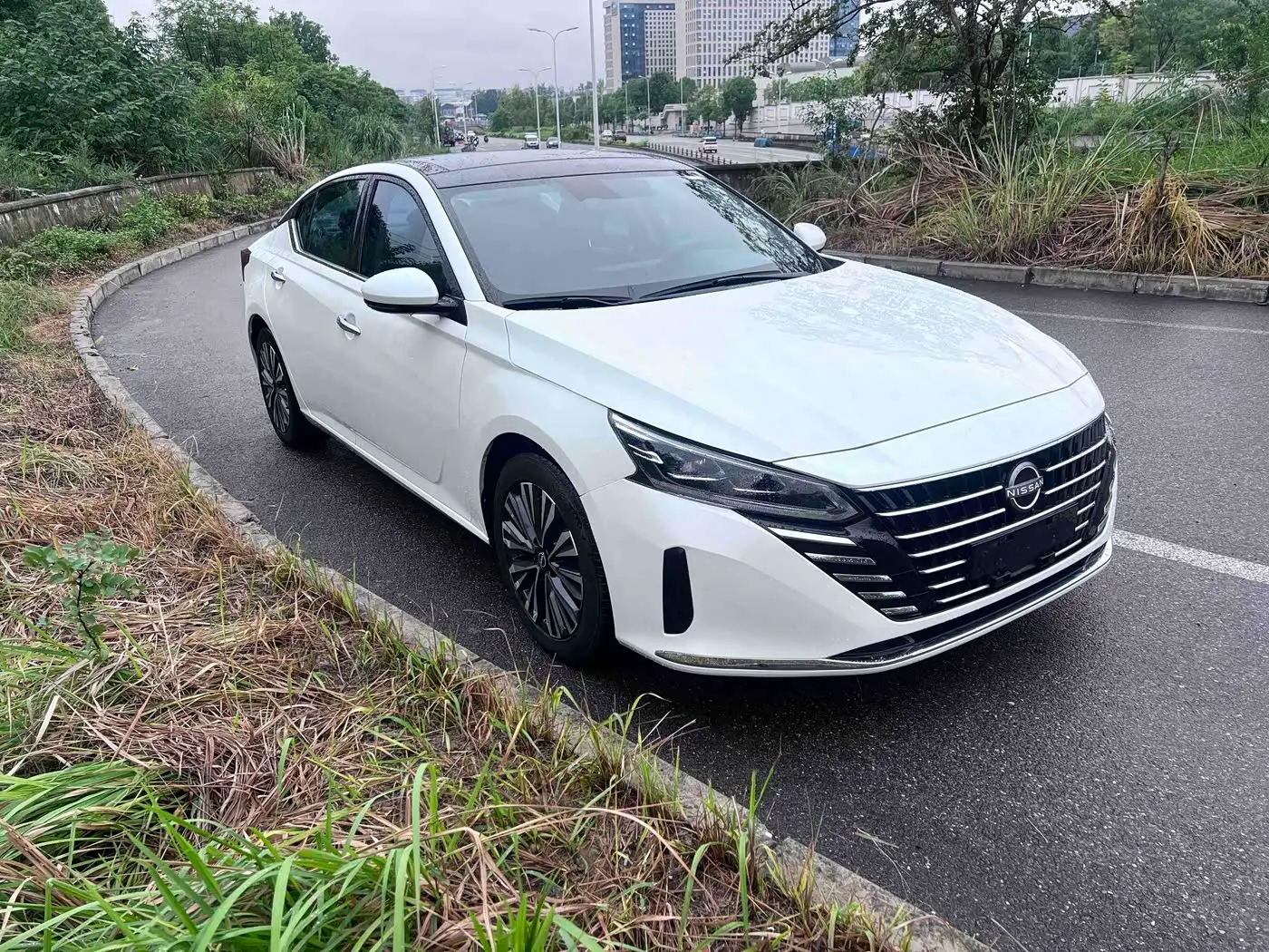 Nissan Teana 2023 — Фото 9/14