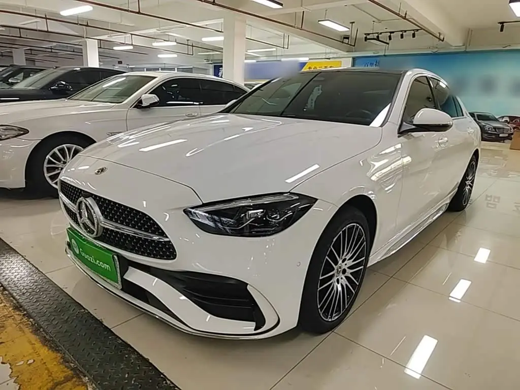 Mercedes-Benz C-Class 2023 — Фото 1/19