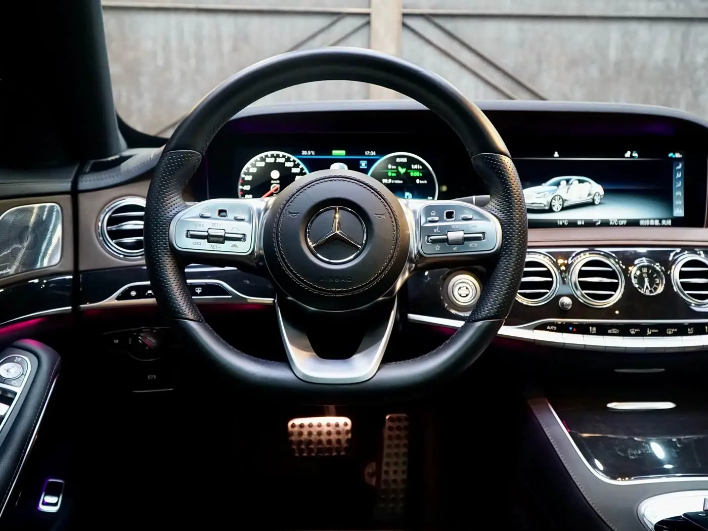 Mercedes-Benz S-Class 2020 — Photo 17/20