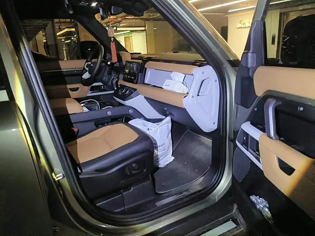 Land Rover Defender 2024 — Şəkil 12/12