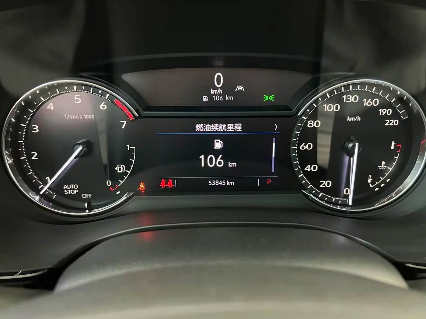 Cadillac XT6 2021 — Photo 8/14
