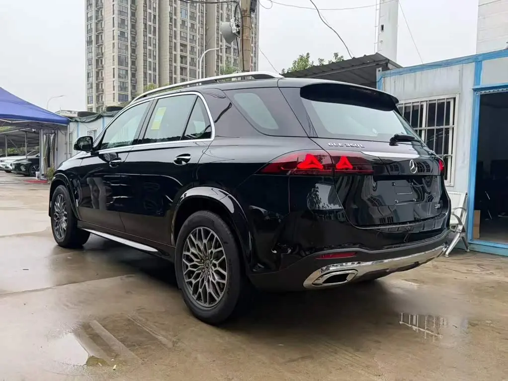 Mercedes-Benz GLE L 2026 — Photo 7/20