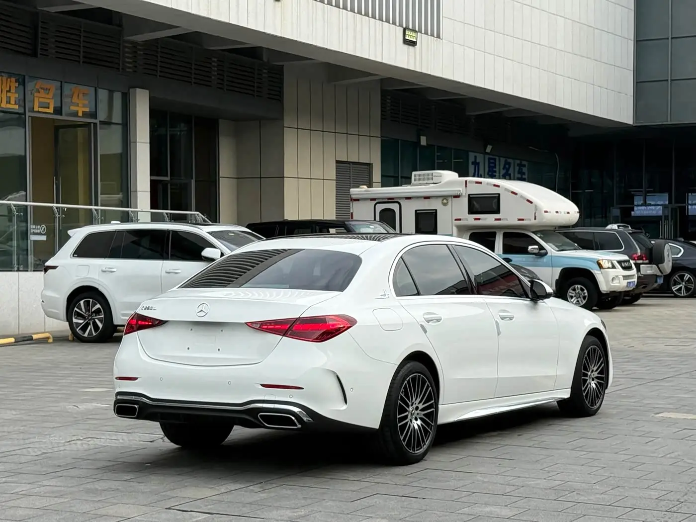Mercedes-Benz C-Class 2024 — Фото 5/20