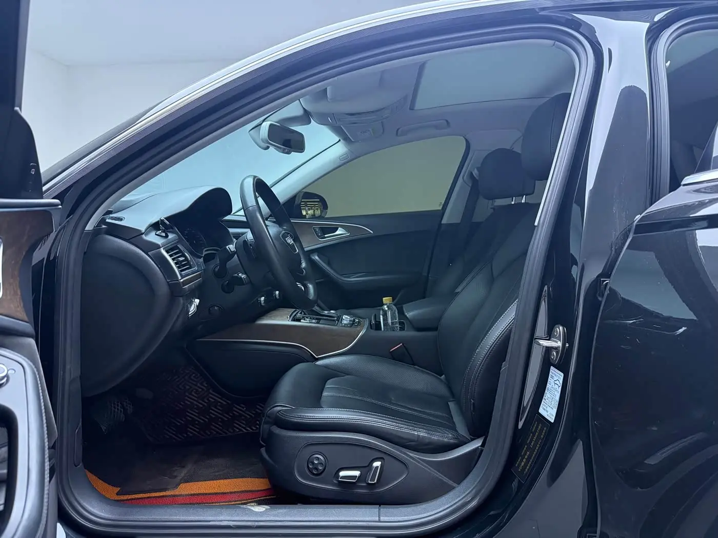 Audi A6L 2018 — Photo 7/20