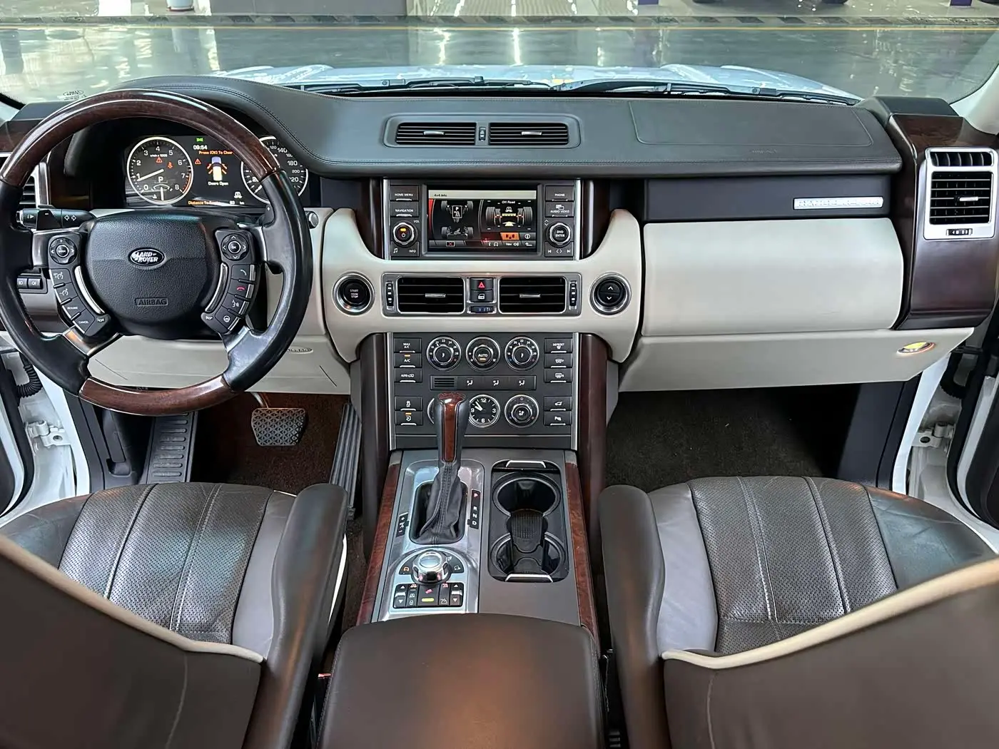 Land Rover Range Rover 2012 — Photo 10/15