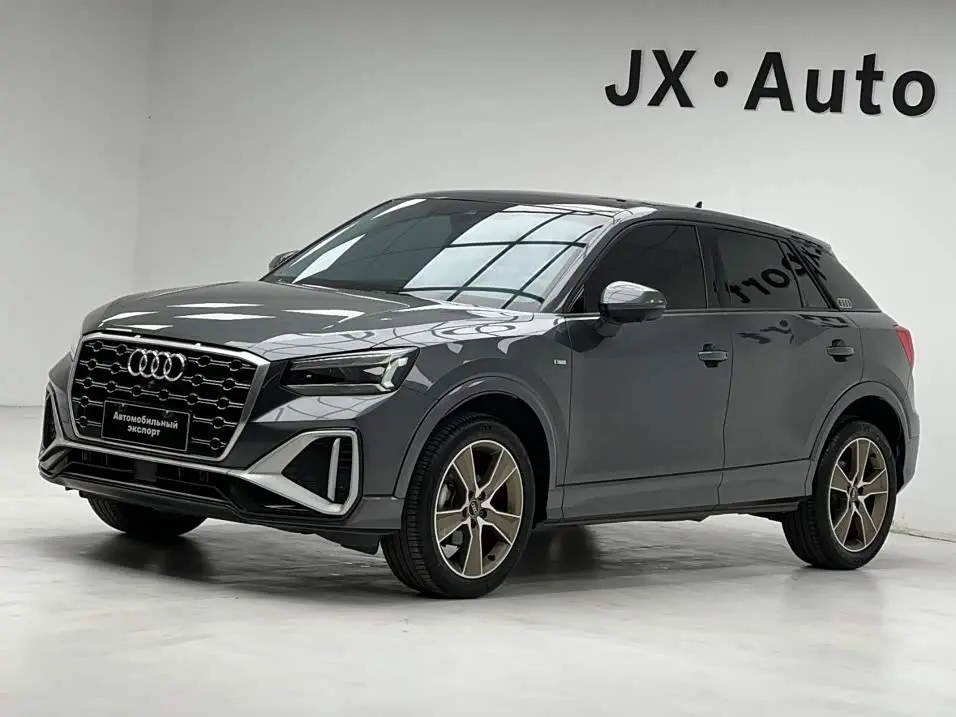 Audi Q2L 2022 — Фото 1/20