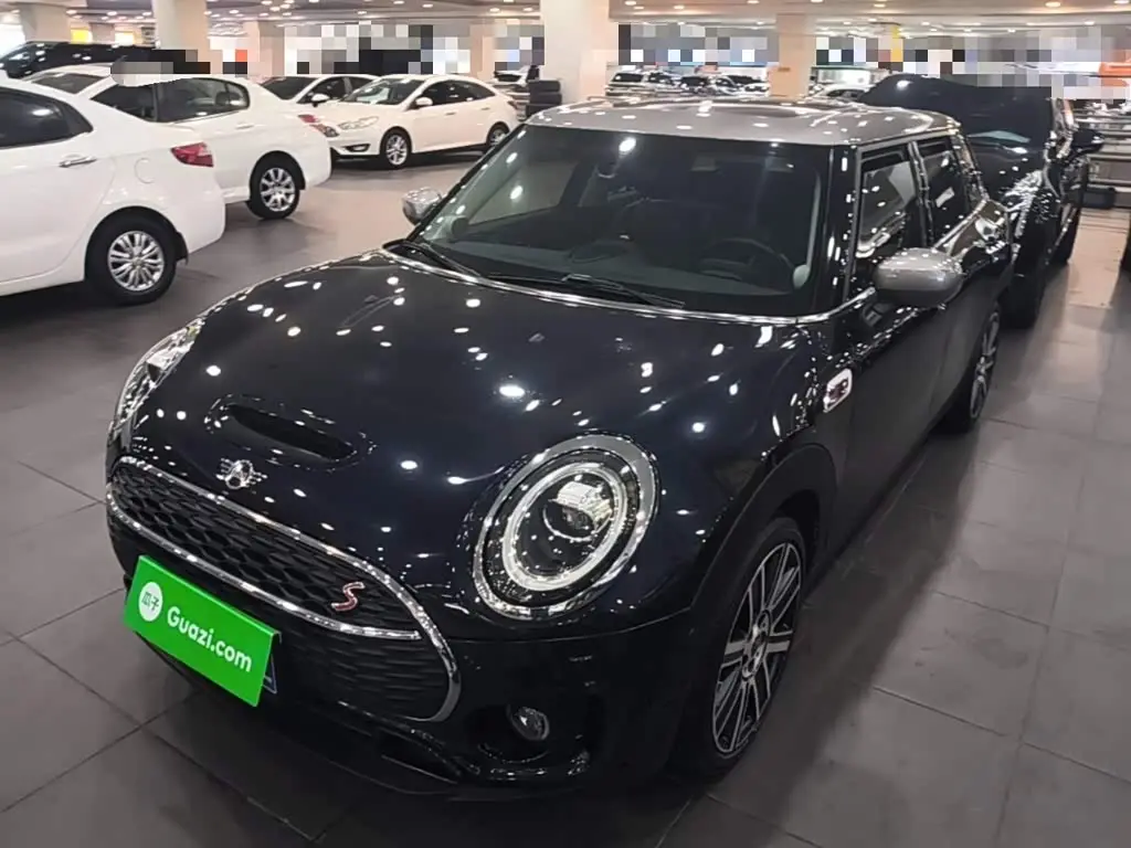 MINI CLUBMAN 2020 — Фото 2/20