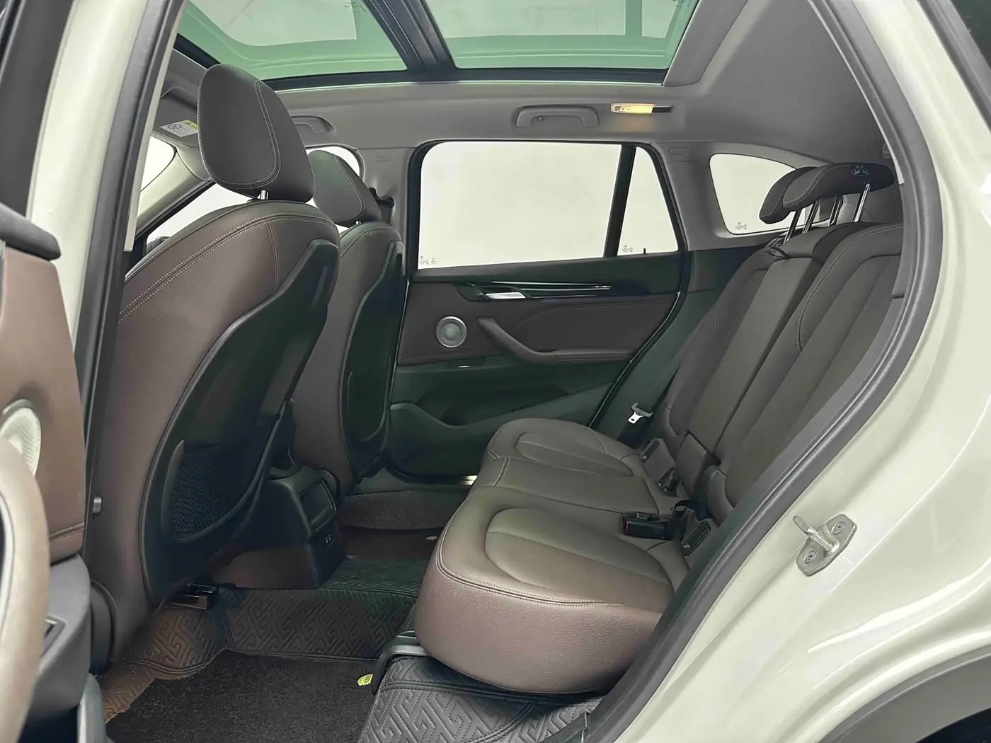 BMW X1 2023 — Photo 5/20
