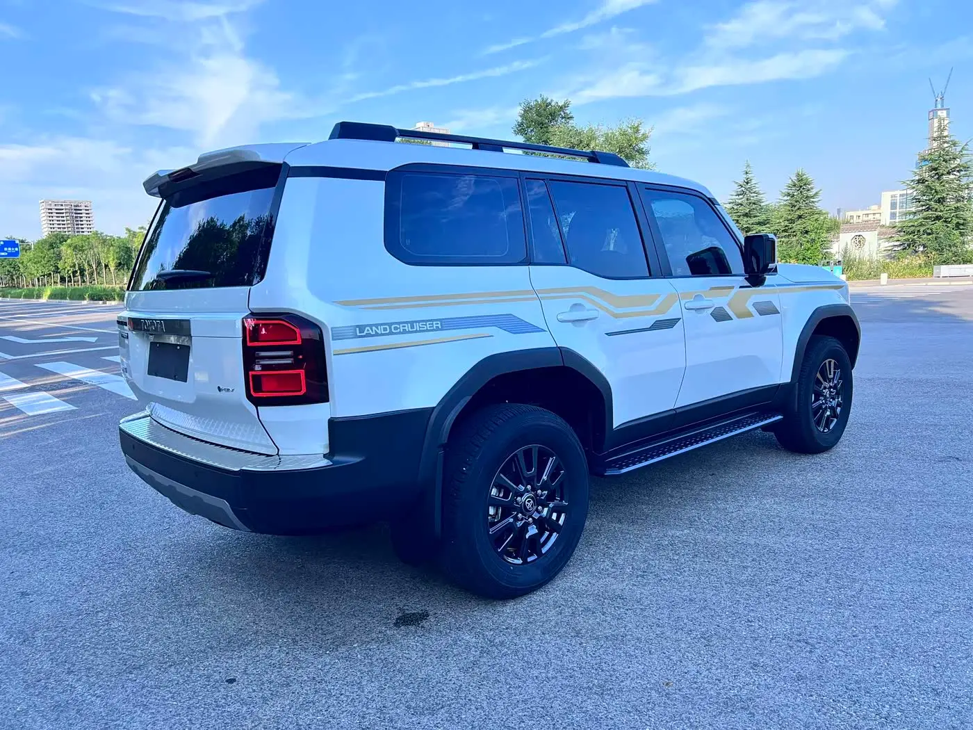Toyota Prado 2025 — Photo 6/20