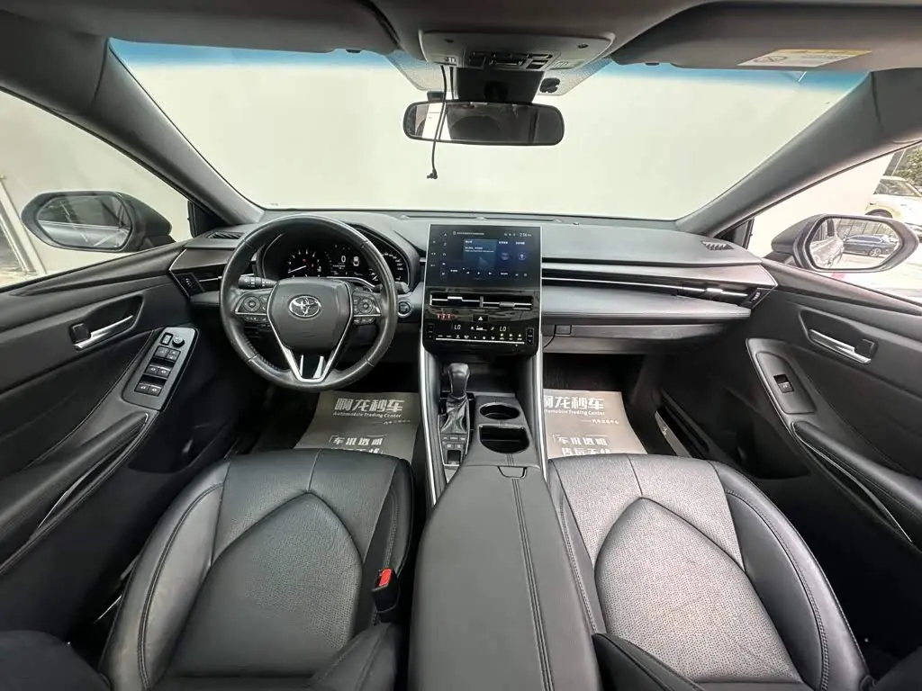 Toyota Avalon 2023 — Şəkil 6/14