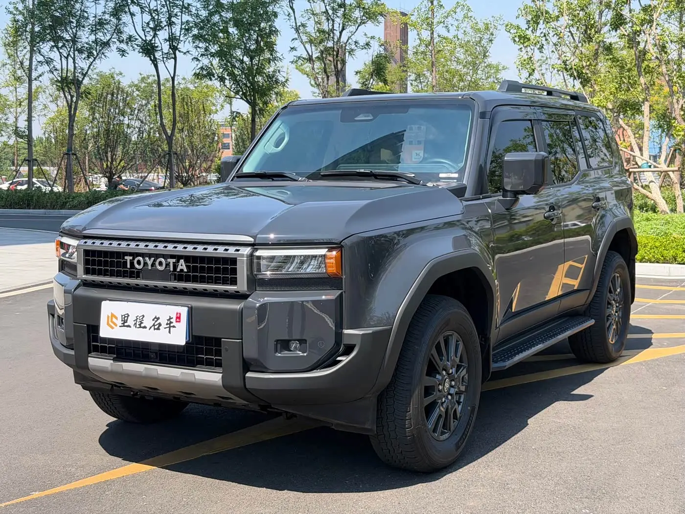 Toyota Prado 2024 — Şəkil 1/19