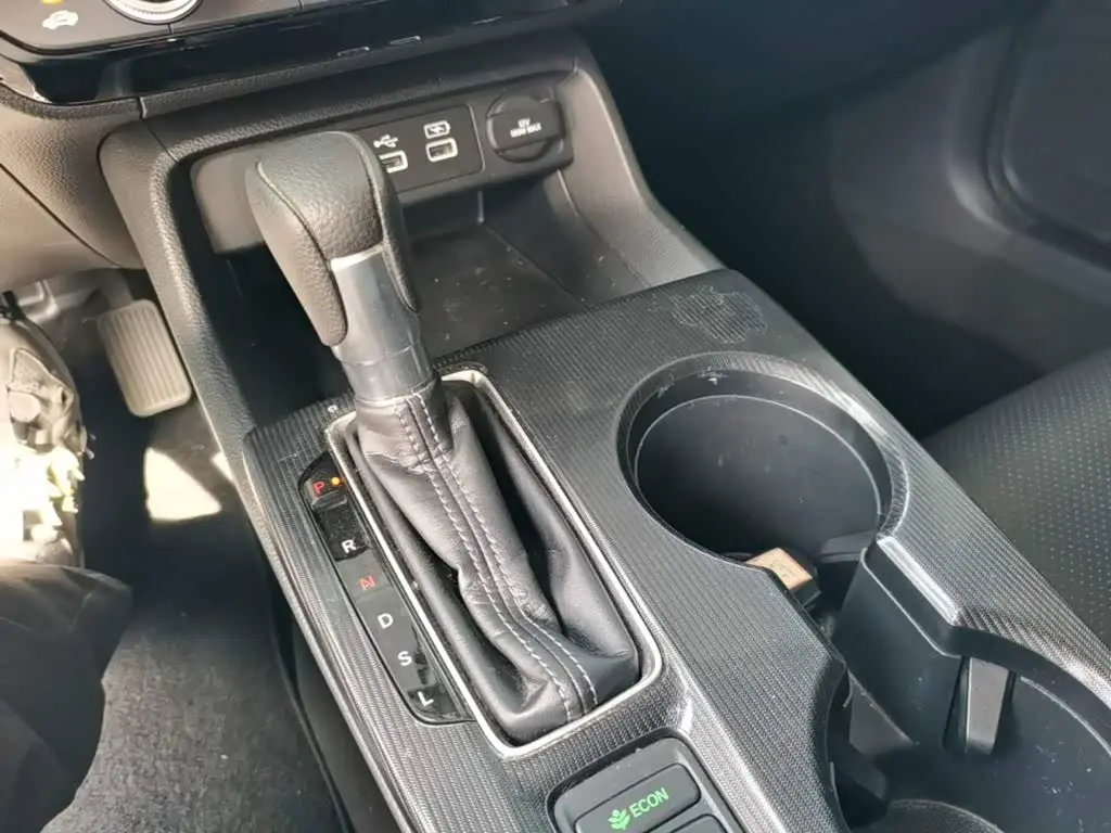 Honda Civic 2024 — Şəkil 14/20