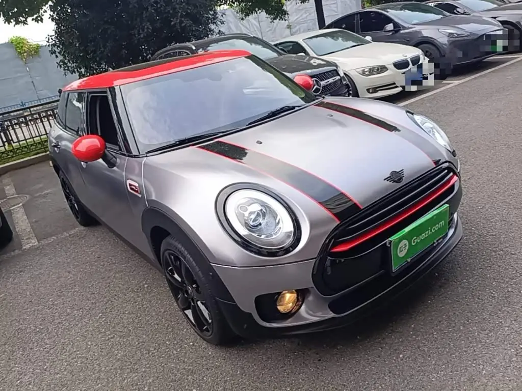 MINI CLUBMAN 2018 — Фото 3/19