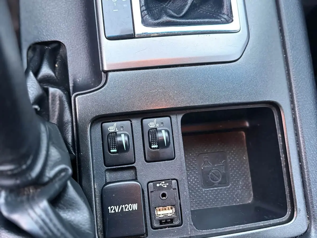 Toyota Prado 2017 — Photo 16/20