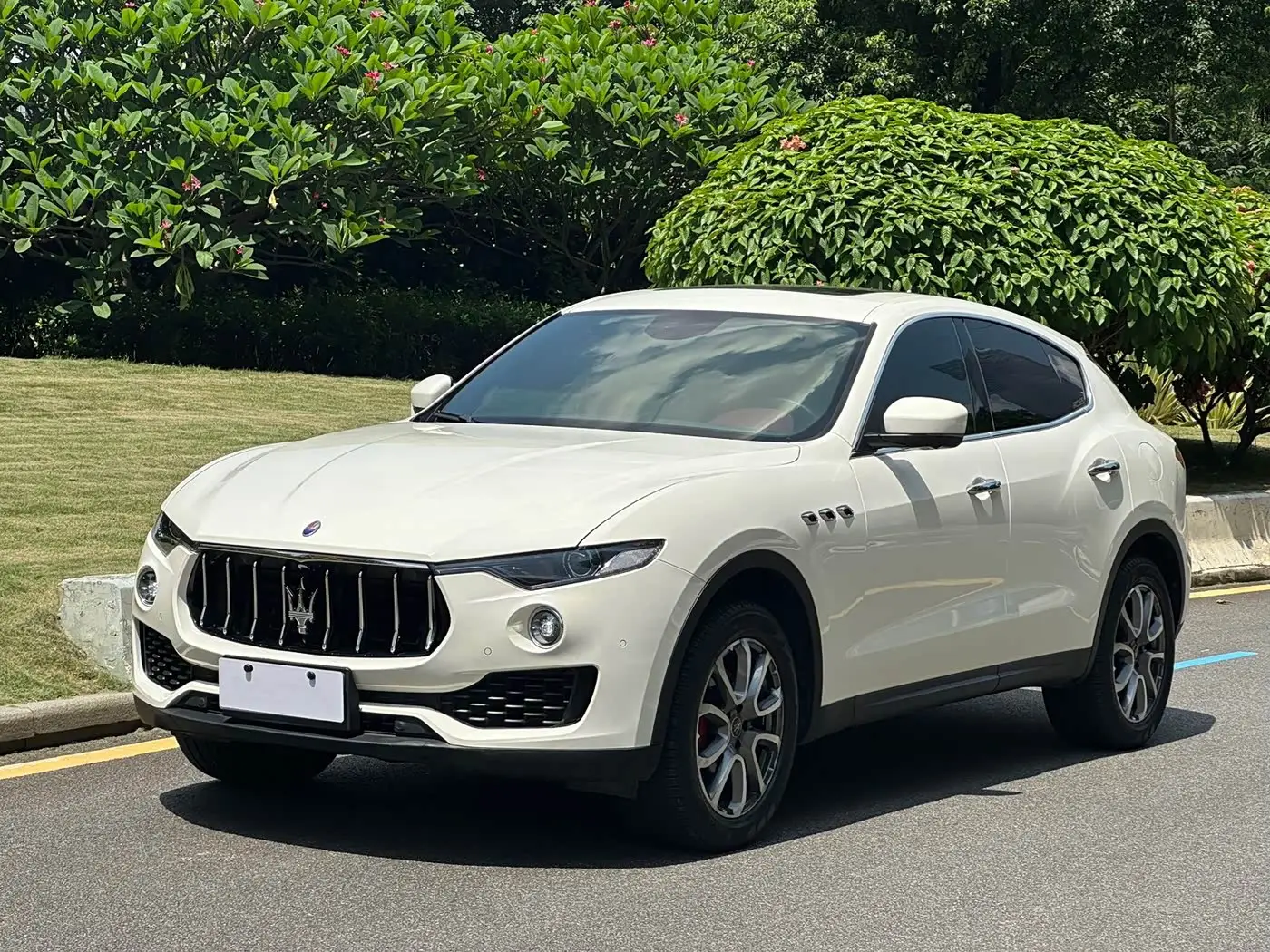 Maserati Levante, 2021