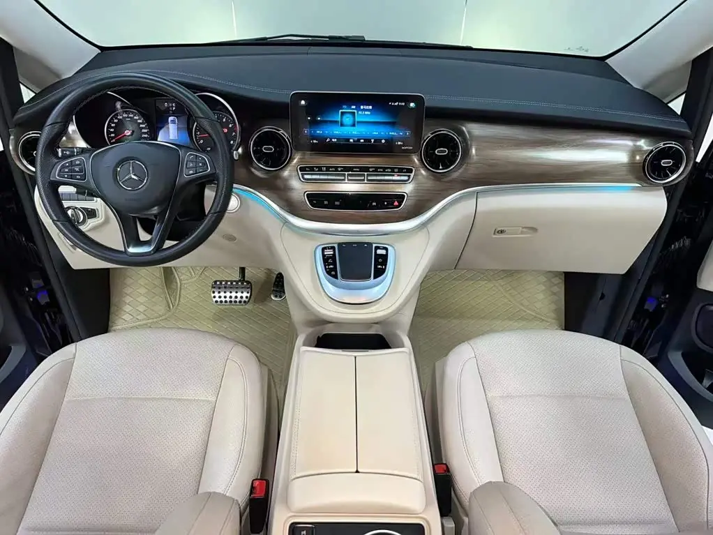 Mercedes-Benz V-Class 2022 — Şəkil 9/15