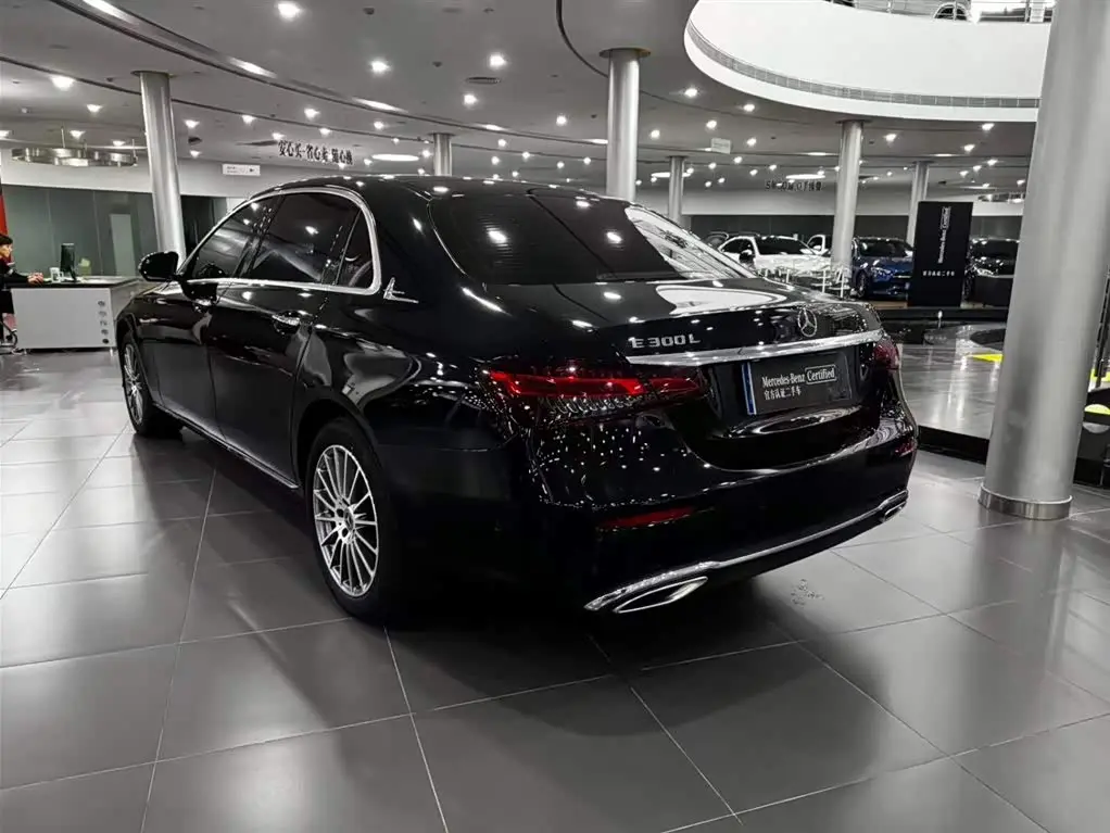 Mercedes-Benz E-Class 2024 — Şəkil 3/20