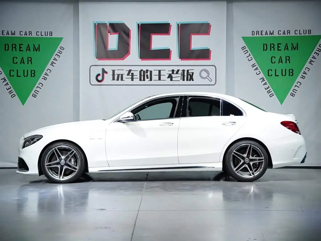 Mercedes-Benz C-Class AMG 2019 — Şəkil 11/20