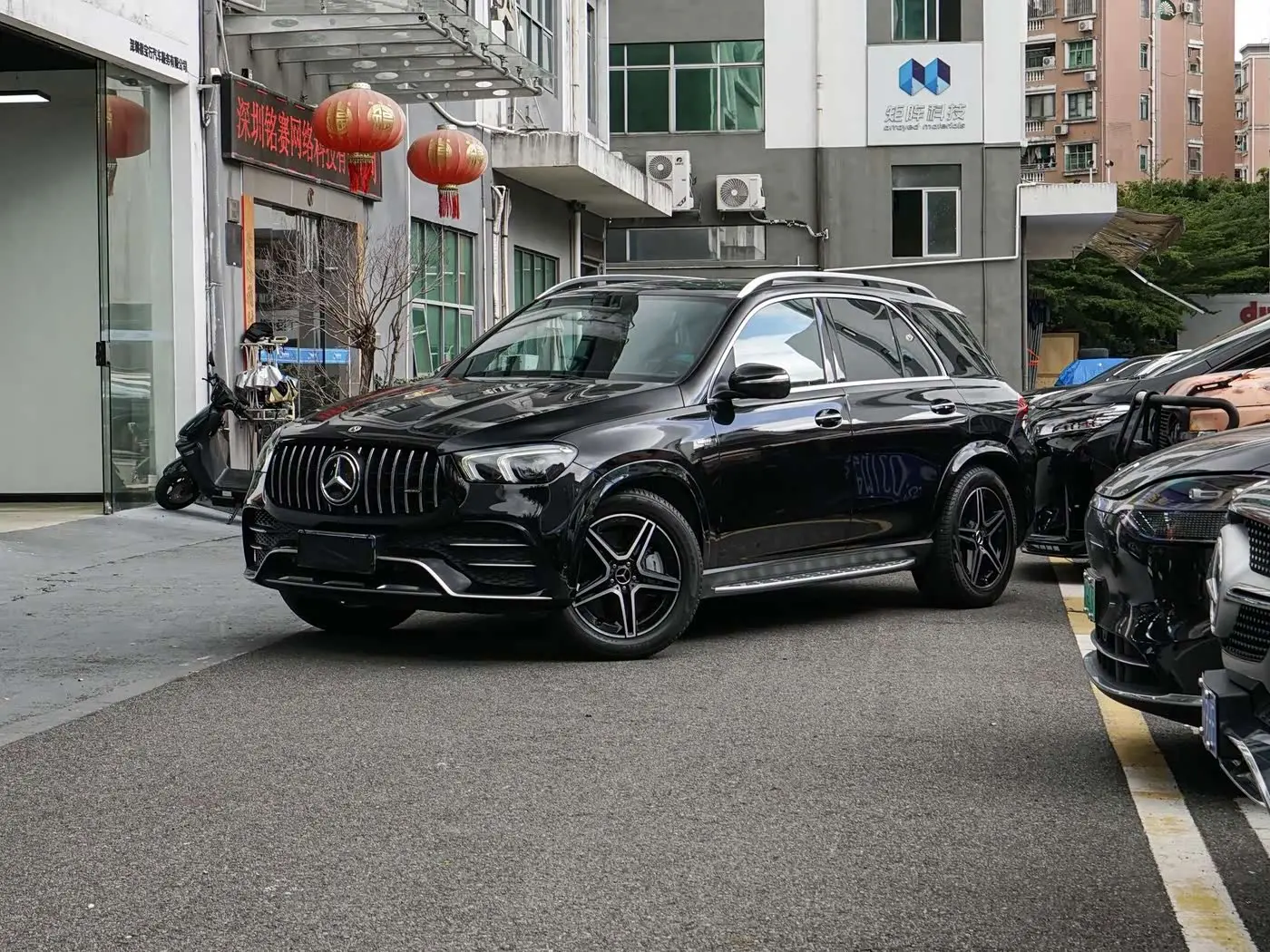 Mercedes-Benz GLE AMG 2021 — Şəkil 1/15