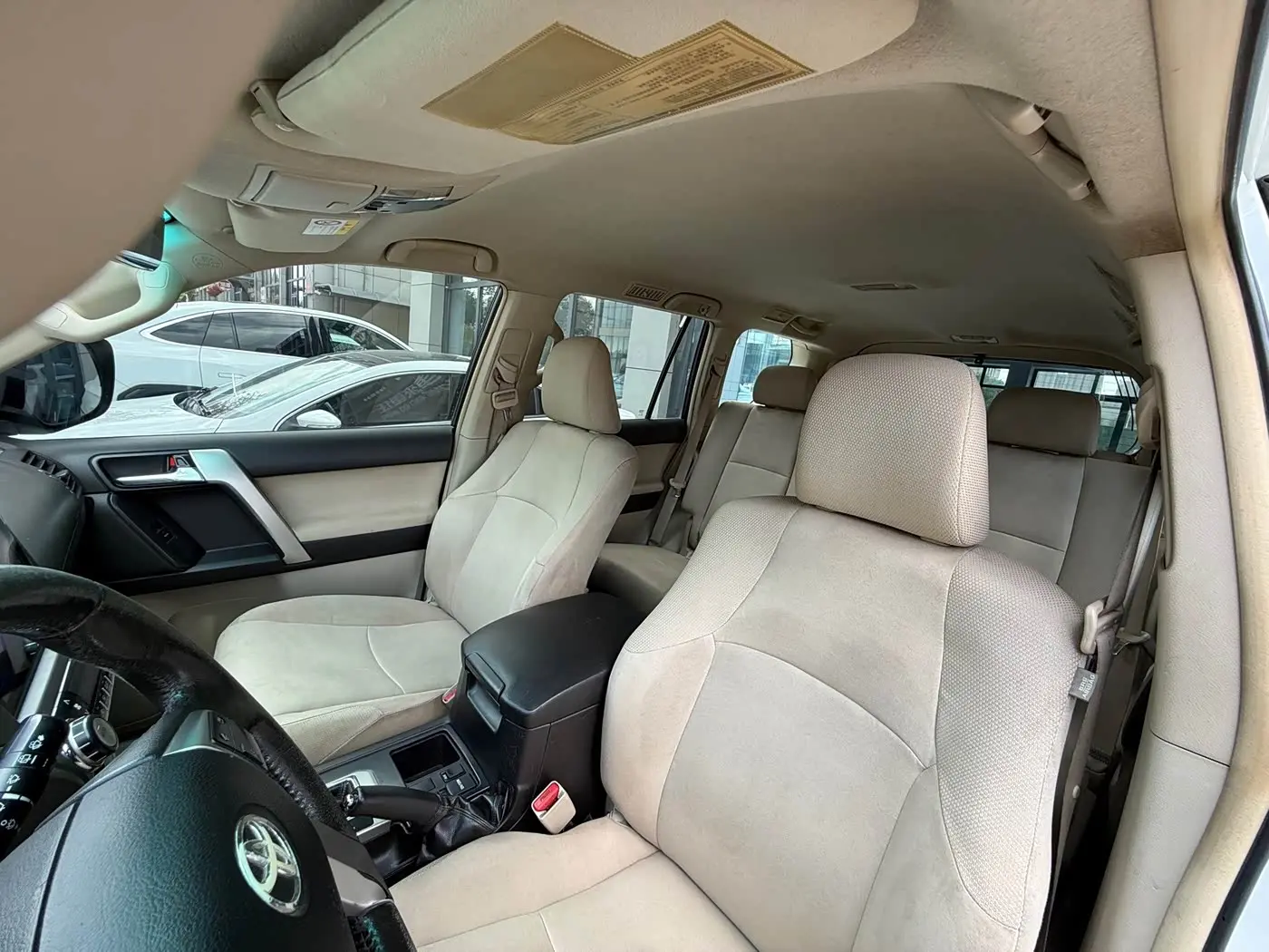 Toyota Prado 2012 — Photo 19/20